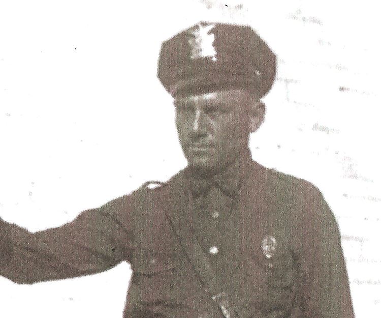 Bruno Merz in uniform 1932 - small